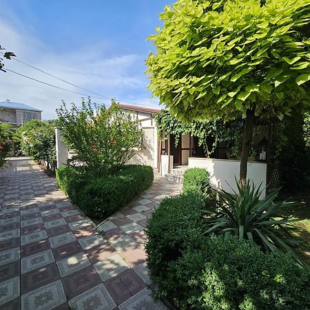 Cross Resort Hotel Erivan Dış mekan fotoğraf