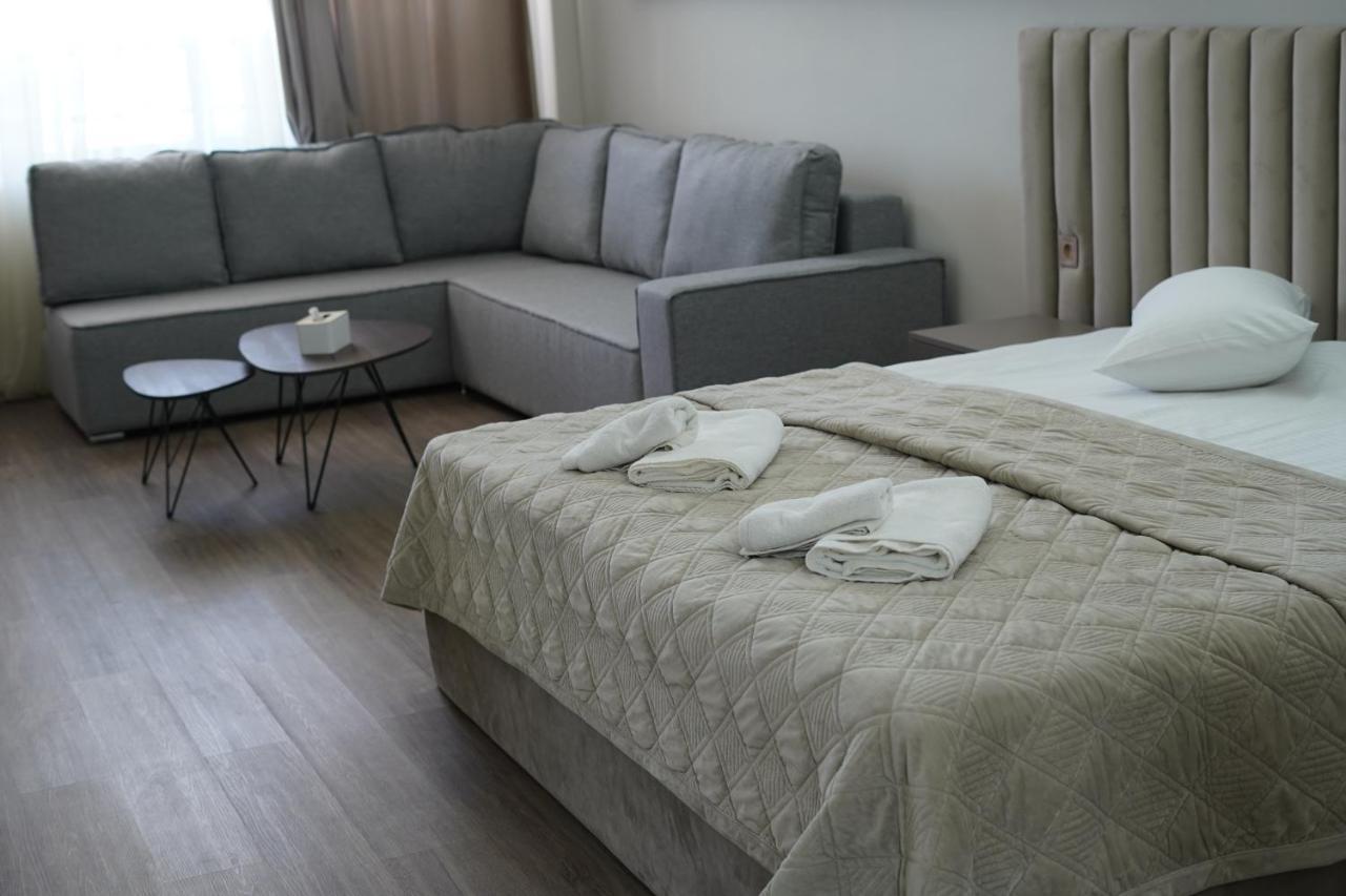 Cross Resort Hotel Erivan Dış mekan fotoğraf