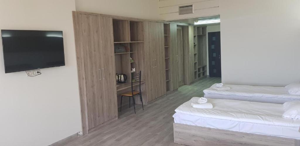 Cross Resort Hotel Erivan Dış mekan fotoğraf