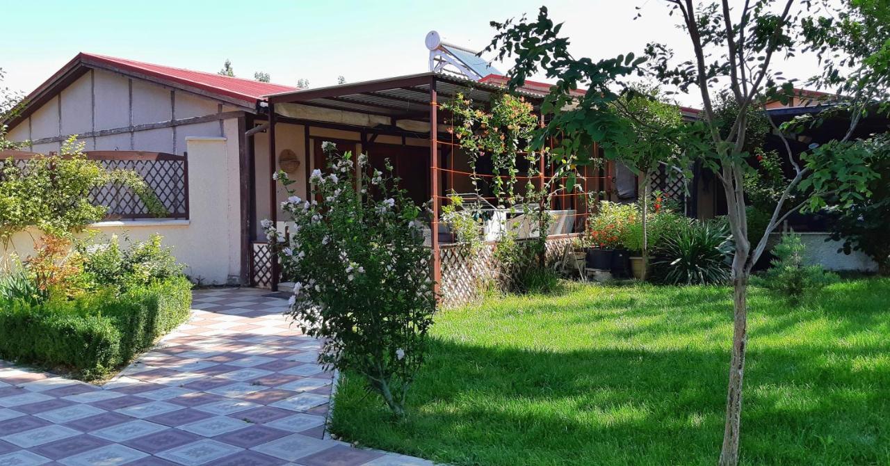 Cross Resort Hotel Erivan Dış mekan fotoğraf