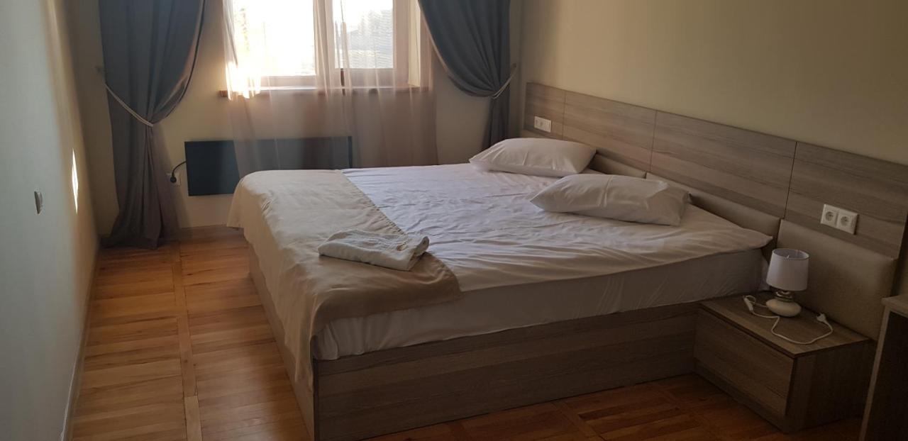 Cross Resort Hotel Erivan Dış mekan fotoğraf